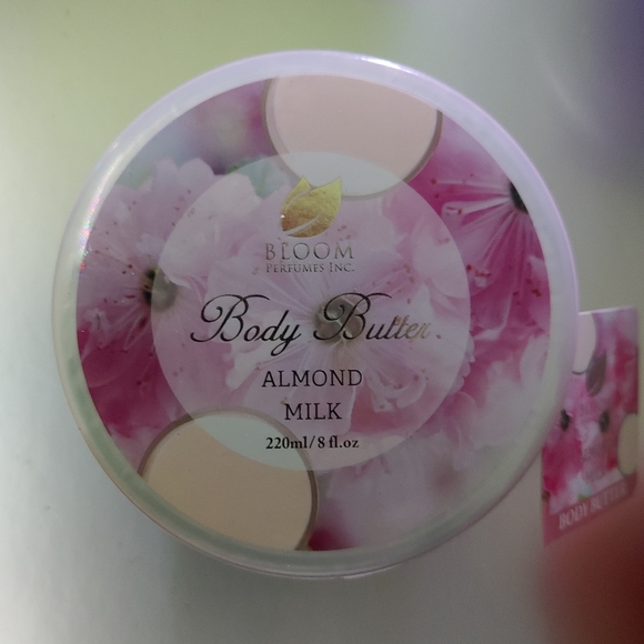 "Bloom" The worlds richest body butter! - Picture 3 of 8